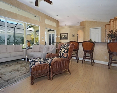 5065 Kensington High Street - Photo Thumbnail 4