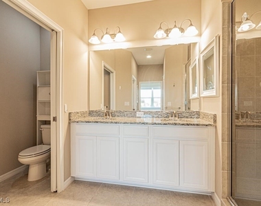 9378 Pocida Court - Photo Thumbnail 12