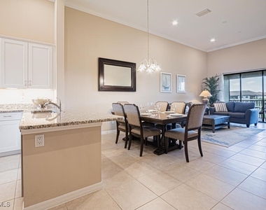 9378 Pocida Court - Photo Thumbnail 8