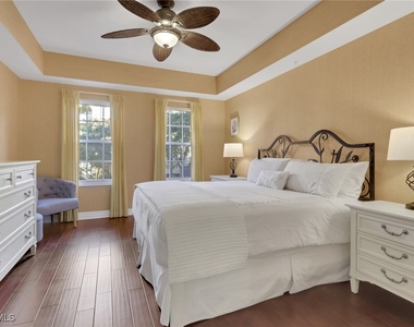 401 Bayfront Place - Photo Thumbnail 3