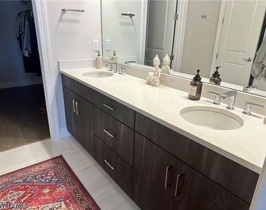 9179 Cayman Drive - Photo Thumbnail 19