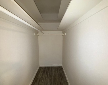 2501 Yoakum Boulevard - Photo Thumbnail 10