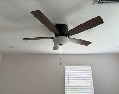 5924 Honeysuckle Drive - Photo Thumbnail 23