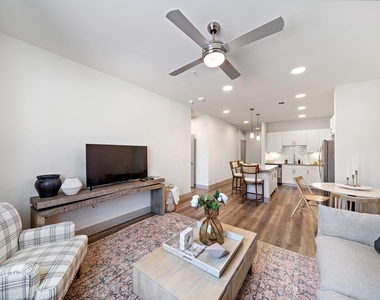 10485 League Line Road - Photo Thumbnail 2