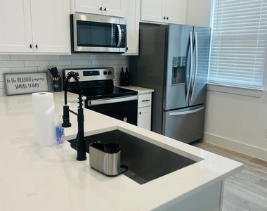 8508 Wileyvale Road - Photo Thumbnail 1
