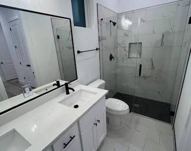 8508 Wileyvale Road - Photo Thumbnail 9