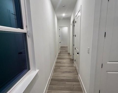 8508 Wileyvale Road - Photo Thumbnail 6