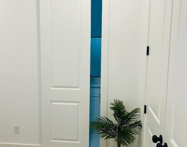 8508 Wileyvale Road - Photo Thumbnail 8