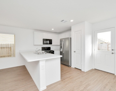 24207 Becker Hollow Lane - Photo Thumbnail 8