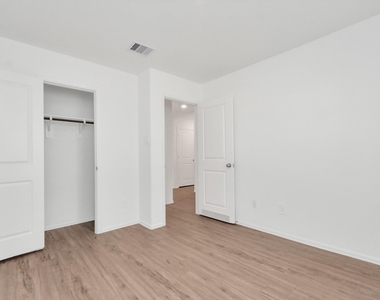 24207 Becker Hollow Lane - Photo Thumbnail 17