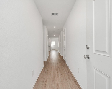 24207 Becker Hollow Lane - Photo Thumbnail 2