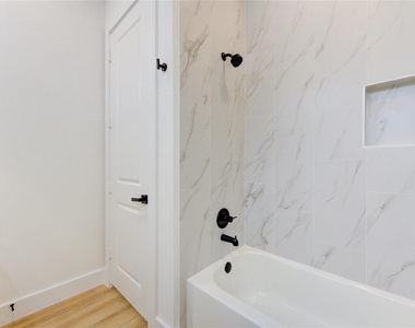 4029 Knoxville Street - Photo Thumbnail 22