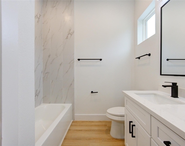 4029 Knoxville Street - Photo Thumbnail 23