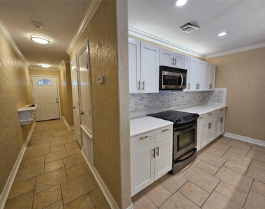 15575 Marina Drive - Photo Thumbnail 9