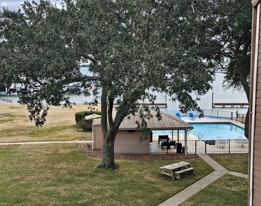 15575 Marina Drive - Photo Thumbnail 29