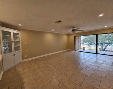 15575 Marina Drive - Photo Thumbnail 12