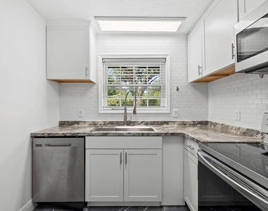 7900 Westheimer Road - Photo Thumbnail 12