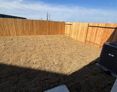 2978 Park Hill Lane - Photo Thumbnail 2