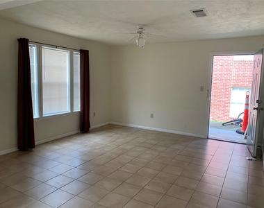 3901 College Main Street - Photo Thumbnail 19