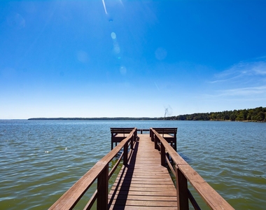150 Edgewater Way - Photo Thumbnail 43