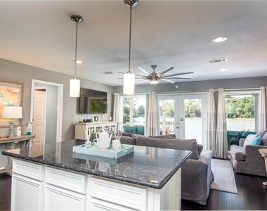 150 Edgewater Way - Photo Thumbnail 5