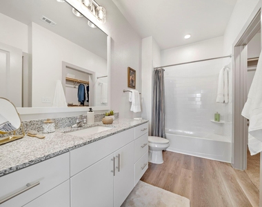 10485 League Line Road - Photo Thumbnail 5