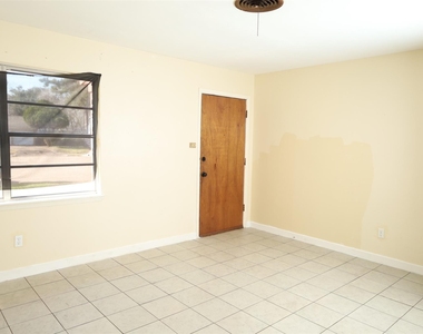 13207 Santa Teresa Road - Photo Thumbnail 5