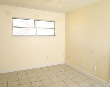 13207 Santa Teresa Road - Photo Thumbnail 15