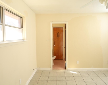 13207 Santa Teresa Road - Photo Thumbnail 12