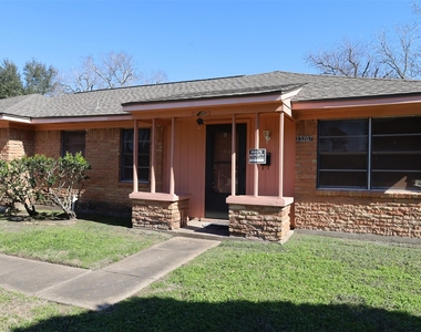 13207 Santa Teresa Road - Photo Thumbnail 1