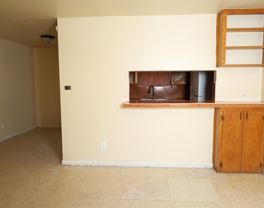 13207 Santa Teresa Road - Photo Thumbnail 9