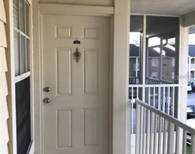 803 Lake Haven Square - Photo Thumbnail 13