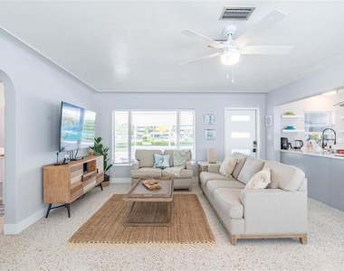 1473 Durling Drive S - Photo Thumbnail 7