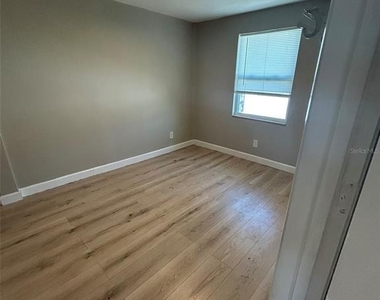 626 29th Avenue S - Photo Thumbnail 6