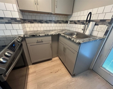 626 29th Avenue S - Photo Thumbnail 2