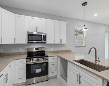 6018 Newmark Street - Photo Thumbnail 6