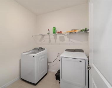 5252 Nw 46th Lane Road - Photo Thumbnail 41