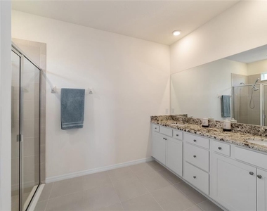 5252 Nw 46th Lane Road - Photo Thumbnail 31