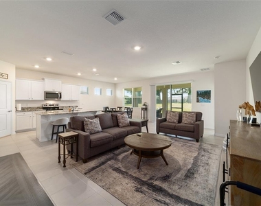 5252 Nw 46th Lane Road - Photo Thumbnail 14