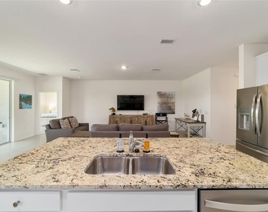 5252 Nw 46th Lane Road - Photo Thumbnail 19