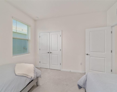 5252 Nw 46th Lane Road - Photo Thumbnail 40