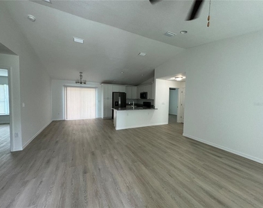 24 Malauka Loop Place - Photo Thumbnail 2