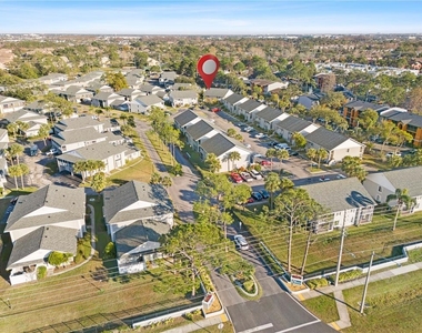 5606 Blue Shadows Court - Photo Thumbnail 30