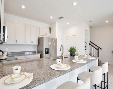 3105 Douglas Fir Drive - Photo Thumbnail 7