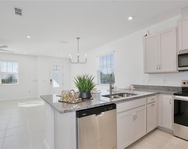 3105 Douglas Fir Drive - Photo Thumbnail 9