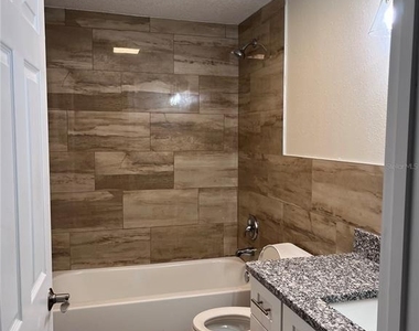 1147 E Mcdonald Avenue - Photo Thumbnail 5