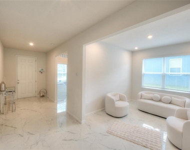 118 Aria Way - Photo Thumbnail 6
