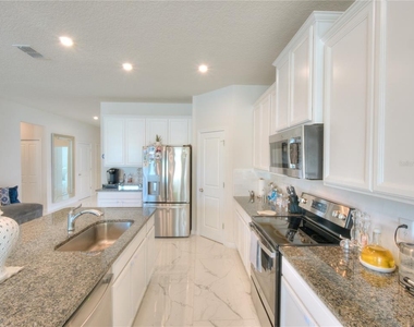 118 Aria Way - Photo Thumbnail 13