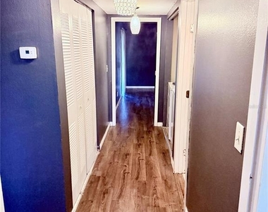 6519 W Newberry Road - Photo Thumbnail 13