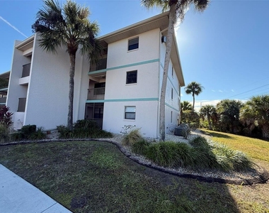 175 Kings Highway - Photo Thumbnail 20